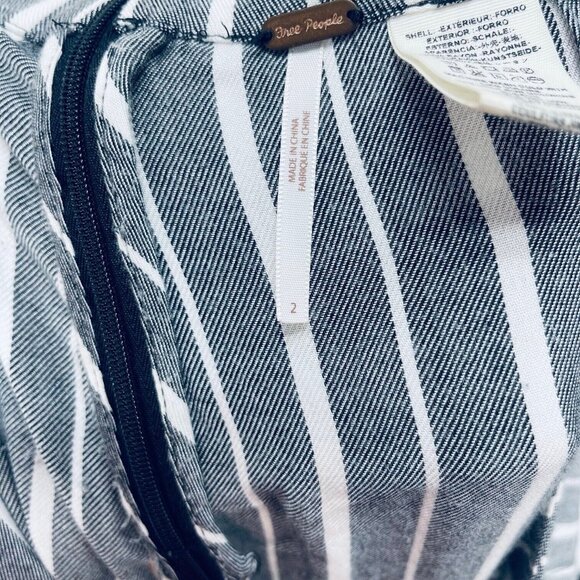 Free People Pants Size 2 Women’s Grey White Striped Split Hem Rosemary - Picture 12 of 14
